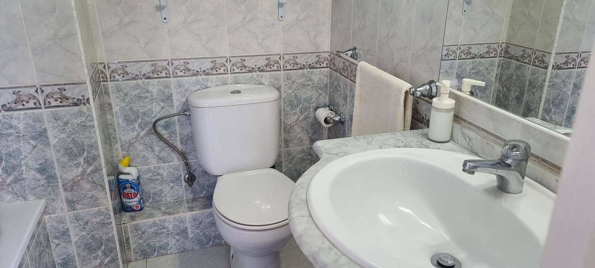 Ferienwohnung Acuario Shared Flat Piso Compartido Est Partage الشقة مشتركة Benalmádena Exterior foto